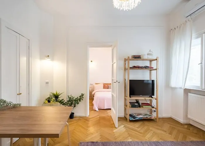 Downtown Cozy Apartment Old Town