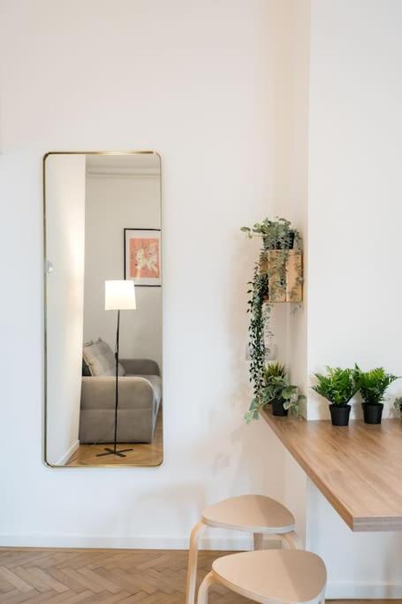 Downtown Cozy Old Town Apartment Bucharest